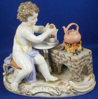 Antique Meissen Porcelain Hot Chocolate Pot Figurine Figure Porzellan Figur Fire