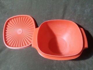 Vintage Tupperware 840 Servalier 6 " Bowl W/ 841 Square Lid (orange)