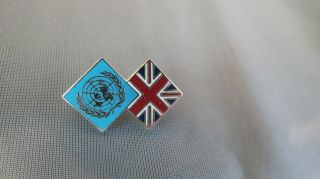 British Army In Bosnia - United Nations United Kingdom Lapel Tie Pin Vintage