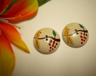 2 Antique Vintage Hp Bird On Berry Branch Wood Picture Buttons