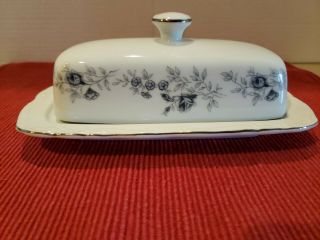 “baroque Blue” Butter Dish By Daniele.  Fine China Covered White Silver Design