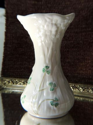 Vintage Belleek Irish Porcelain 5 1/2 Inch Shamrock Vase 6th Mark Perfect