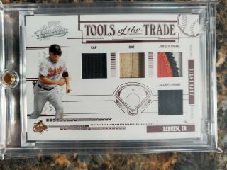 2005 Playoff Absolute Memorabilia Tools Of The Trade Cal Ripken Jr 7/10 Patch