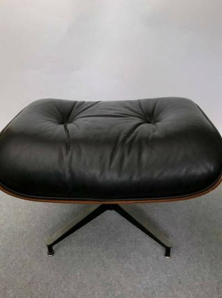 Authentic Herman Miller Eames Lounge Chair Ottoman - Walnut And Black Leather