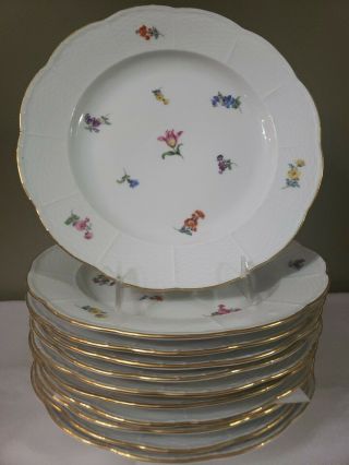 Antique Meissen Porcelain Scattered Flowers Basket Weave Dinner Plates