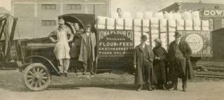 At276 Vintage Photo Iowa Flour Co,  Pillsbury 