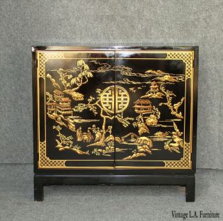 Vintage Asian Oriental Drexel Heritage Black Chinoiserie Cabinet Entry Table