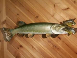 Northern Pike Wood Carving Taxidermy Fish Vintage Fish Decoy Casey Edwards 2