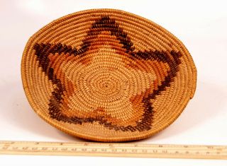Antique S.  Ca Cahuilla Mission Indian Basket W/ Star Motif 8 " X 1 1/2 " C.  1920