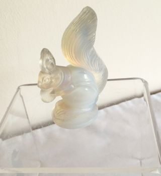 Vintage Sabino Paris France Signed Opalescent Glass Squirrel And Nut