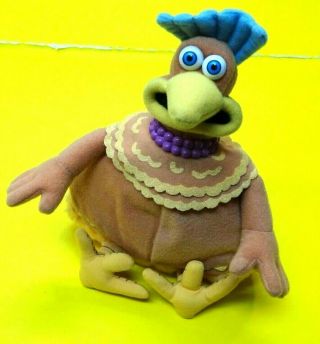 Vintage Playmates 2000 8 " Tall Chicken Run Babs Bean Bag Doll - Well Made