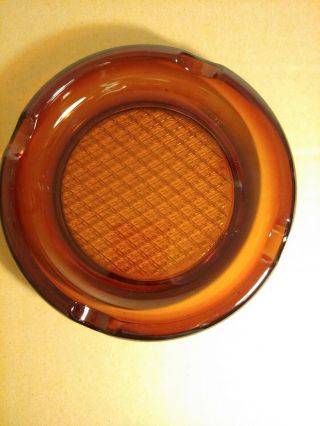 Vintage 8” Amber Glass Round Cigar Ashtray Heavy Textured Center Mid Century Mod