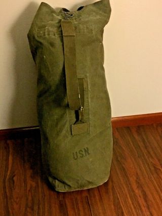 Vintage Ww2 Era Us Navy Large Duffle Bag,  Comes With Straps.  Military Issue