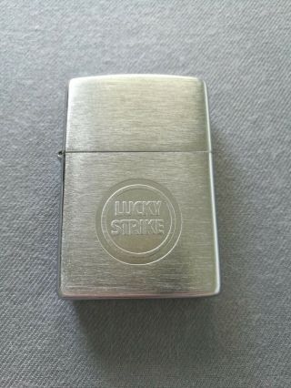 Vintage 1997 Lucky Strike Small Bullseye Logo Brushed Chrome Zippo Lighter