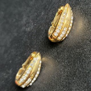 Signed Crown Trifari Vintage Pave Crystal Rhinestone Gold Tone Clip Earrings 116