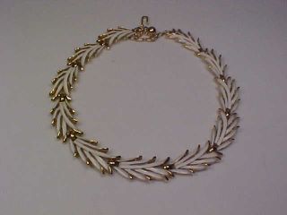 Vintage Signed Crown Trifari Goldtone & White Enamel Necklace