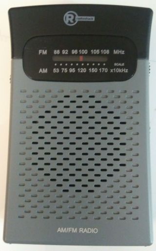 Vintage Radio Shack Am/fm Pocket Radio 1200586 Great