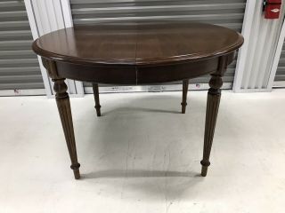 Ethan Allen Classic Manor Round Maple Dining Table 15 - 6003