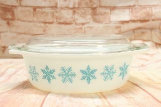 Vintage Pyrex Snowflake 1 1/2 Qt Oval Casserole 043 7 Turquoise Glass Lid Dish