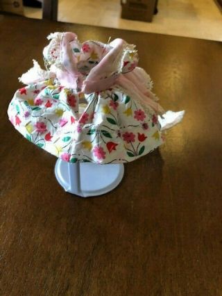 VINTAGE VOGUE TAGGED GINNY DRESS PINK FLORAL INCLUDES SHOES,  BLOOMERS,  HAT AND HA 2