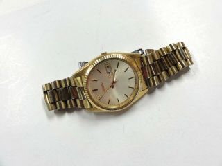 Vintage Seiko Mens 2 Jewel Day Date Quartz Wristwatch 7n43 - 8111 Runs Vg
