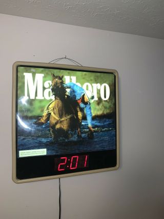 Vintage 1990’s Marlboro Man Moving Water Digital Clock Barroom Pool Hall