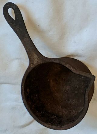 Old Antique Vintage Small 3.  25 " Cast Iron Sauce Pan W/ Spout Skillet Frying