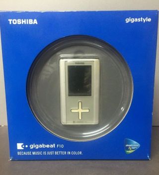 Rare Vintage Toshiba Gigabeat F10 Digital Media Player Mobile Audio 10gb