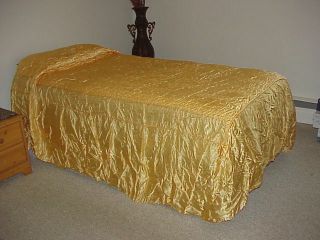 Vtg 50s Hollywood Regency Liquid Satin Bedspread - Golden Peach Twin/full