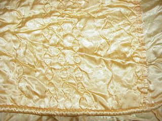 VTG 50s Hollywood Regency Liquid Satin bedspread - Golden Peach Twin/Full 3