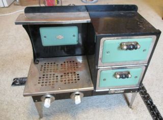 1930 - 1950 Empire Green Double Oven And Stove Vintage