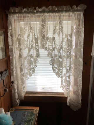 Vintage Heritage Lace Ivory Swag Curtain Floral