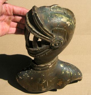 18TH CENTURY ?? ANTIQUE MEDIEVAL CARVED WOOD KNIGHTS ARMOR HELMET SCULPTURE 2