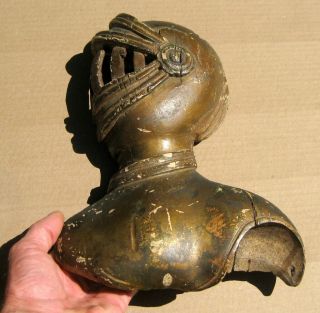 18TH CENTURY ?? ANTIQUE MEDIEVAL CARVED WOOD KNIGHTS ARMOR HELMET SCULPTURE 3
