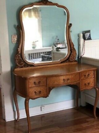 Antique Tiger Wood Vanity With Mirror