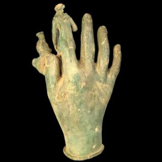 RARE ANCIENT ROMAN BRONZE LIFE SIZED HAND STATUE WITH 3 STATUES - 200 - 400 AD 2