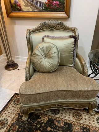 Gold Antique Living Room Set With A Sofa And Two Arm Chairs