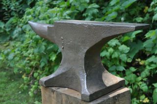 Antique Trenton 125 LB Blacksmiths Anvil Solid Wrought Iron Made In USA 3