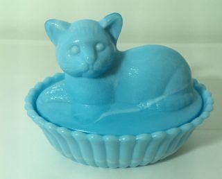 Vintage Westmoreland Blue Milk Glass Cat Candy/trinket Dish With Lid 6” Long