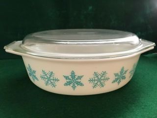 Vintage Pyrex Turquoise Snowflake White Oval Casserole W/lid 045 2.  5 Qt