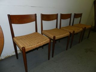 Danish Modern Teak Dining Table & 4 Teak Wood / Woven Rattan Chairs 3