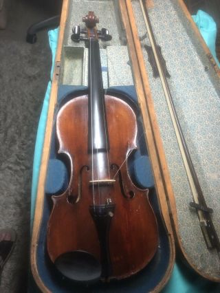 Antique Violin And Case - Violin Label Says Valenzano Giovanni Maria