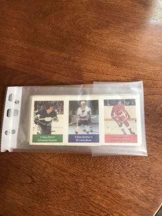 Loblaws NHL action players 1974 - 75 Album and stamps complete Set 2