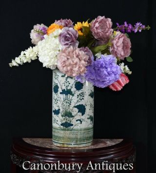 Chinese Porcelain Urn Umbrella Stand - Famille Vert Vase