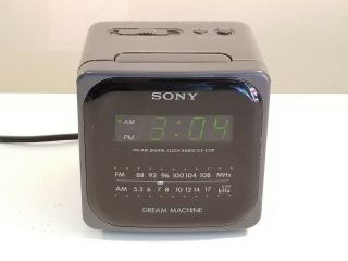 Vintage Sony Dream Machine Am Fm Clock Radio Icf C120 Grey Cube Battery Back Up
