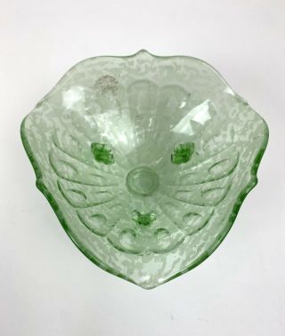 Vintage Depression Green Vaseline Uranium 3 Footed Dish Bowl Candy Etched 6.  5 " D