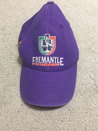 Vintage Fremantle Dockers Hat Cap Old Logo Afl 2001 - 2003 Russell Athletic S/m