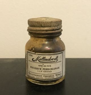Vintage Mallinckrodt Chemical Potassium Permanganate Bottle 1 Oz Old