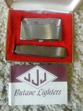 Vintage Jjj Japan Butane Lighter With 5 - Way Pipe Knife