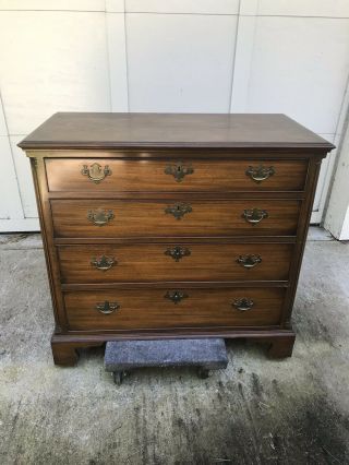 Kittinger Mahogany Chippendale Chest Of Drawers Colonial Williamsburg Cw - 18